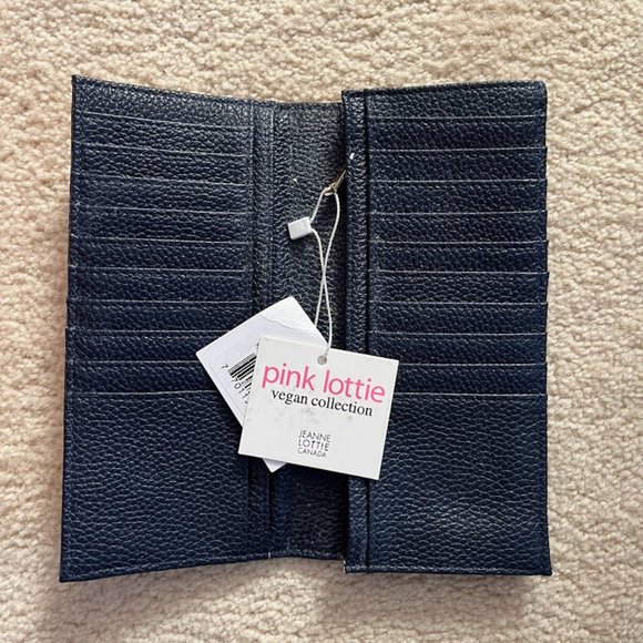 NWT! Pink Lottie Vegan Leather Fold Wallet - Picture 2 of 2